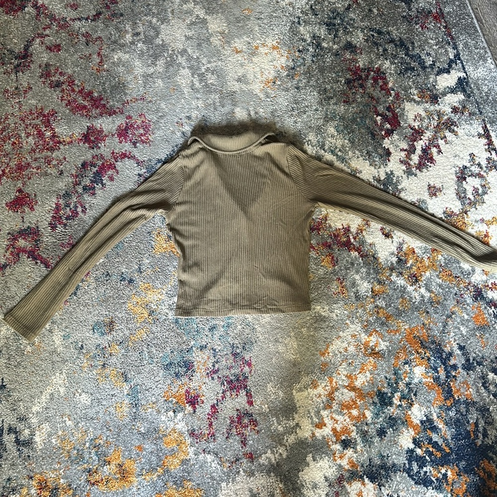 LESET Cardigan - Picture 9 of 9